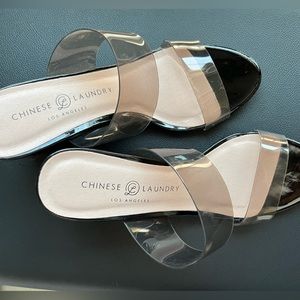 🚨LAST CHANCE🚨 CHINESE LAUNDRY • Clear and Black PVC Heeled Shoes, 7.5